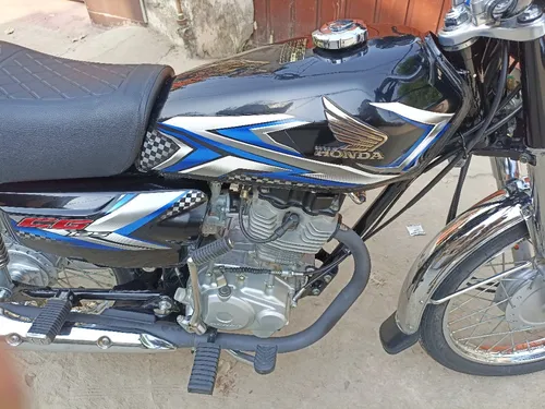 Honda CG 125 2025