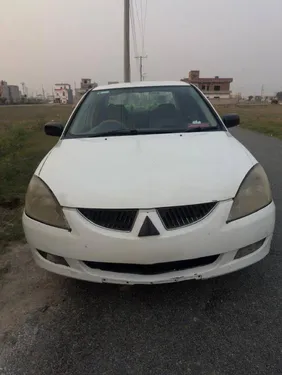 Mitsubishi Lancer GLX 1.3 2005