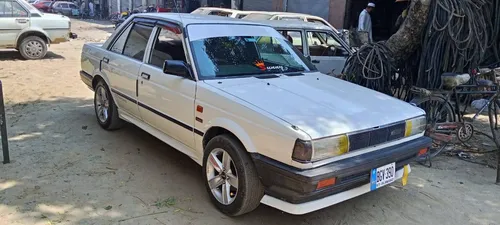Nissan Sunny 1988