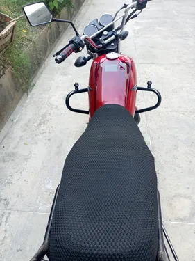 سوزوکی GS 150 2015