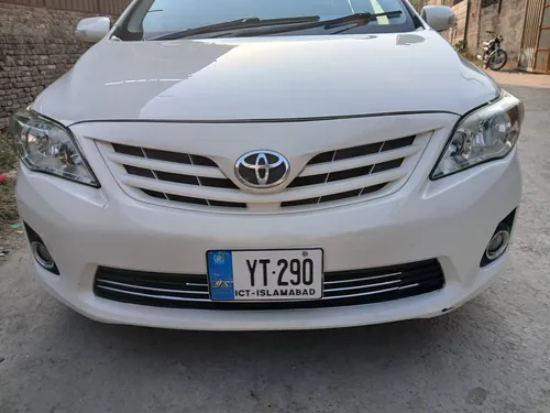 Toyota Corolla Altis Cruisetronic 1.6 2013