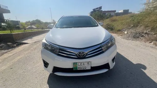 Toyota Corolla Altis 1.8 2015