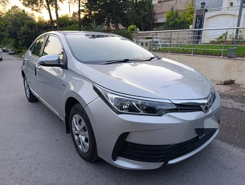 Toyota Corolla GLi Automatic 1.3 VVTi 2017