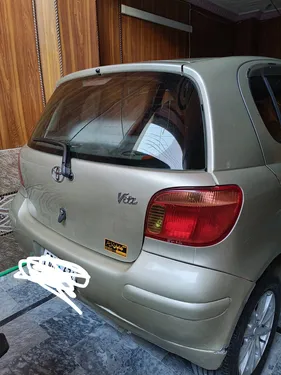 Toyota Vitz F 1.0 2002