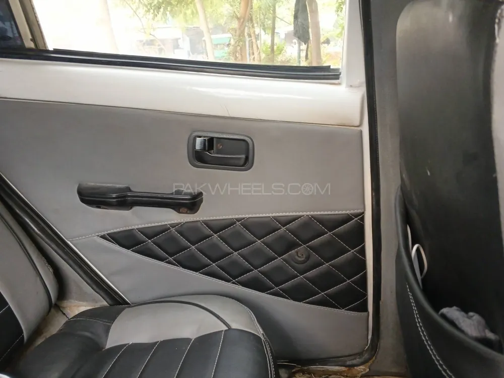 Adam Revo 2006 for Sale in Chichawatni Adam Revo 2006 for Sale in Chichawatni Image-10