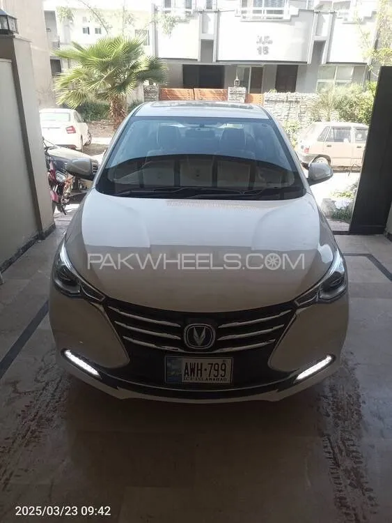 Changan Alsvin 2022 for Sale in Islamabad Changan Alsvin 2022 for Sale in Islamabad Image-12
