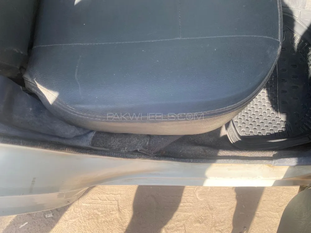 Daihatsu Cuore 2001 for Sale in Karachi Daihatsu Cuore 2001 for Sale in Karachi Image-8