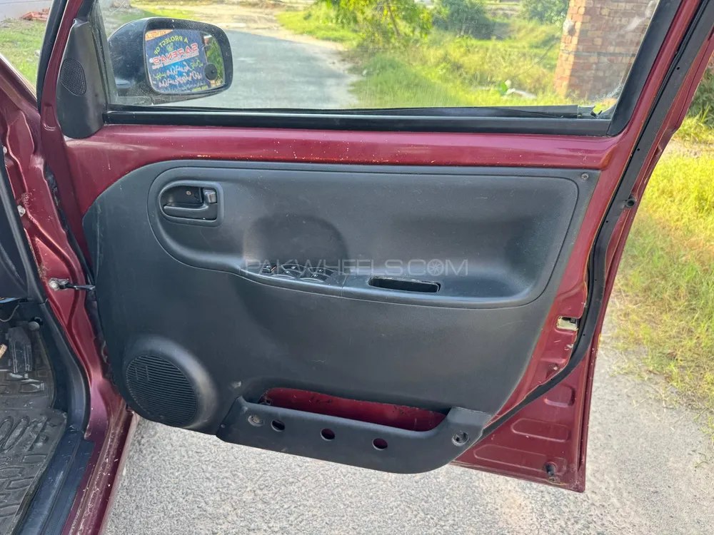 Daihatsu Esse 2009 for Sale in Lahore Daihatsu Esse 2009 for Sale in Lahore Image-7