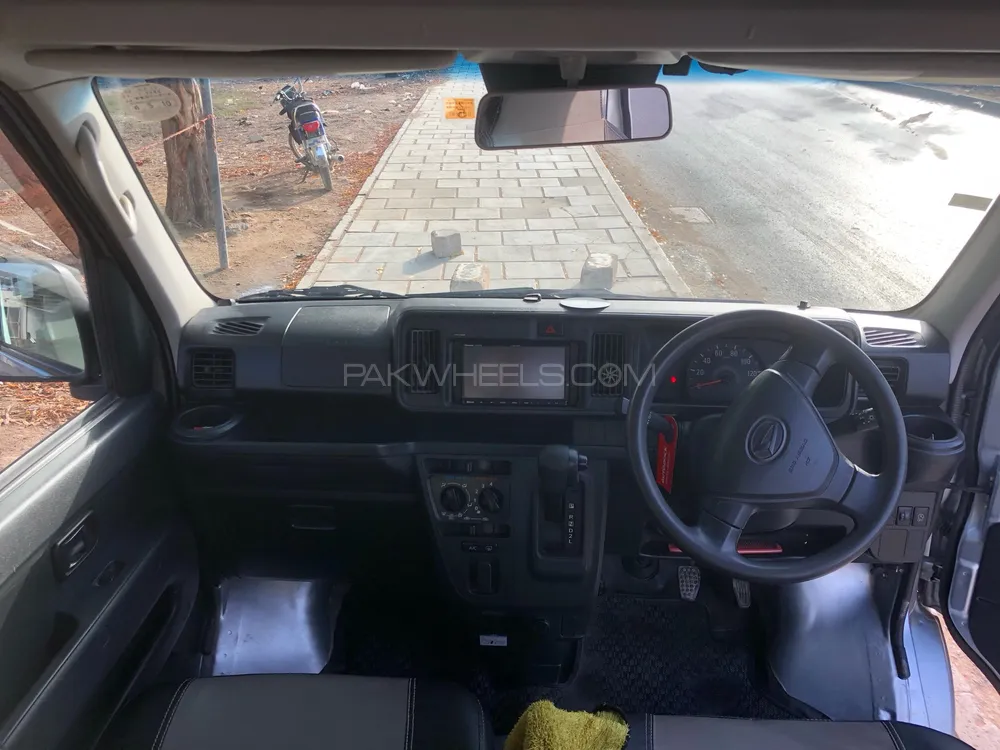 Daihatsu Hijet 2019 for Sale in Karachi Daihatsu Hijet 2019 for Sale in Karachi Image-9