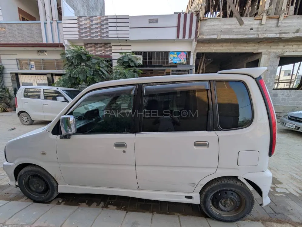 Daihatsu Move 2001 for Sale in Karachi Daihatsu Move 2001 for Sale in Karachi Image-5