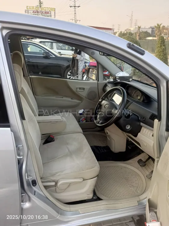 Daihatsu Move 2010 for Sale in Rawalpindi Daihatsu Move 2010 for Sale in Rawalpindi Image-7