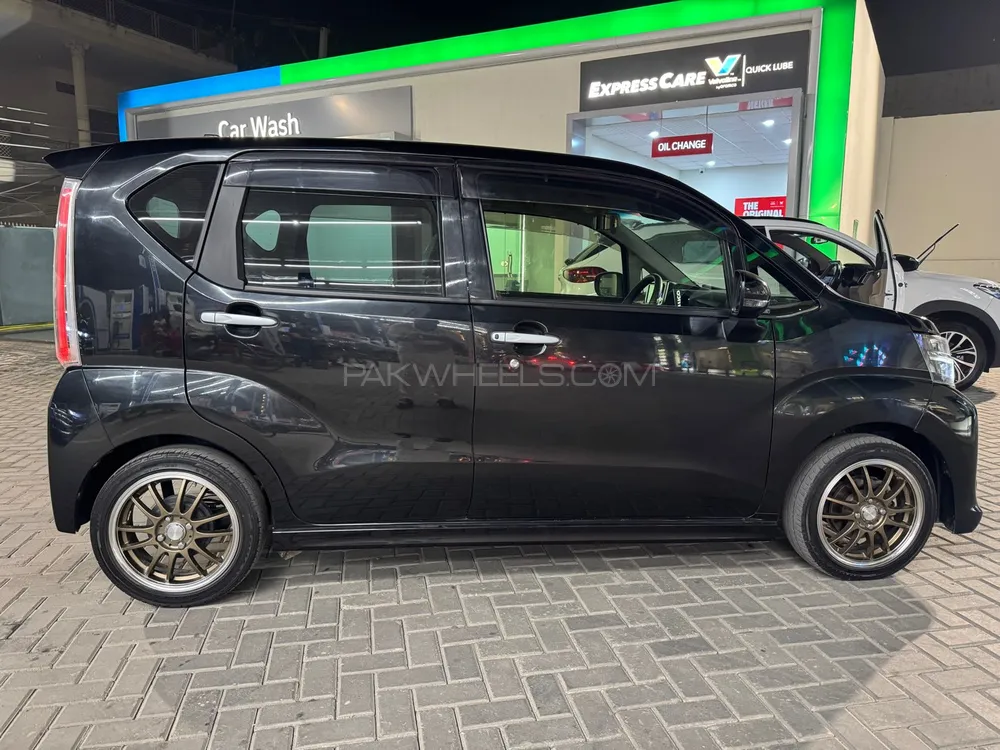 Daihatsu Move 2023 for Sale in Sialkot Daihatsu Move 2023 for Sale in Sialkot Image-2