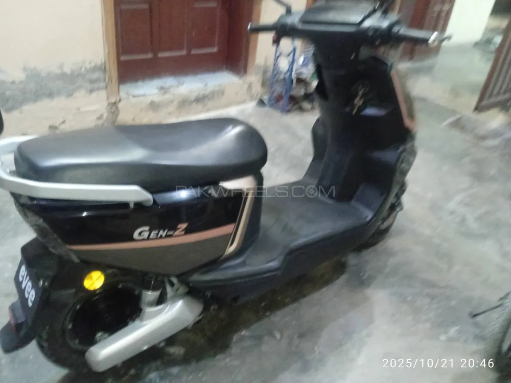 Evee Gen-Z 2025 for Sale Evee Gen-Z 2025 for Sale Image-2