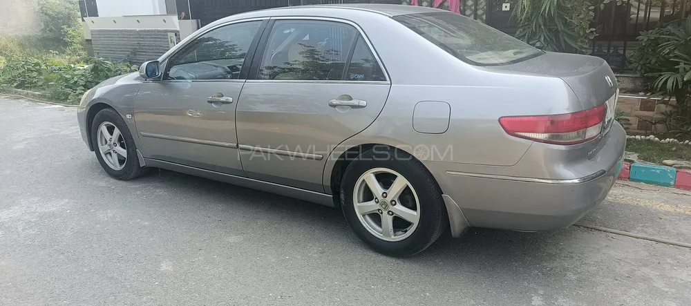 Honda Accord 2006 for Sale in Lahore Honda Accord 2006 for Sale in Lahore Image-12