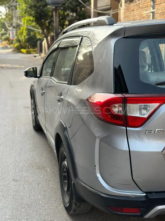 Honda BR-V 2017 for Sale in Rawalpindi Honda BR-V 2017 for Sale in Rawalpindi Image-5