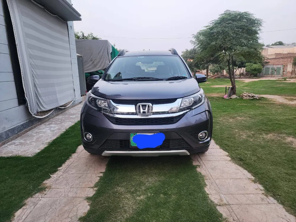 Honda BR-V 2018 for Sale in Lahore Honda BR-V 2018 for Sale in Lahore Image-10