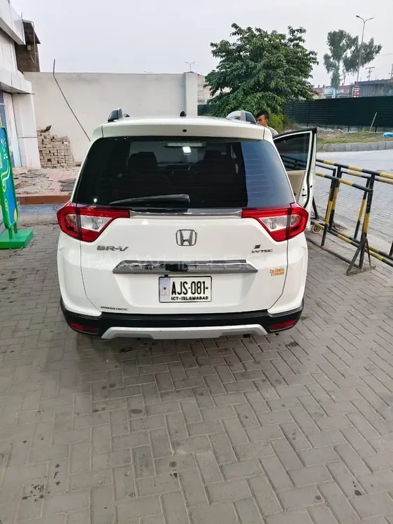 Honda BR-V 2018 for Sale in Islamabad Honda BR-V 2018 for Sale in Islamabad Image-4