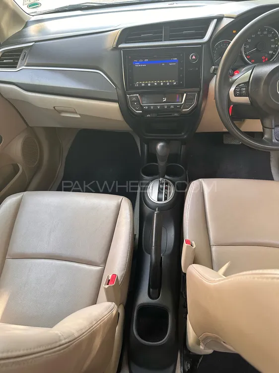Honda BR-V 2017 for Sale in Karachi Honda BR-V 2017 for Sale in Karachi Image-13
