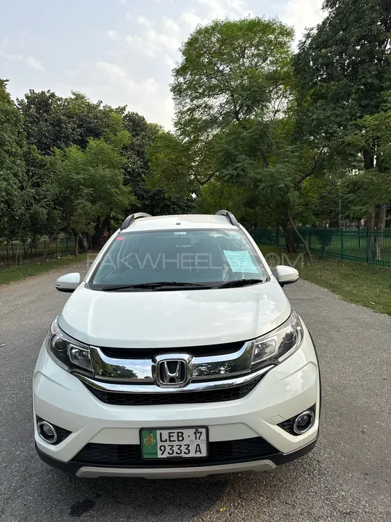 Honda BR-V 2017 for Sale in Lahore Honda BR-V 2017 for Sale in Lahore Image-1