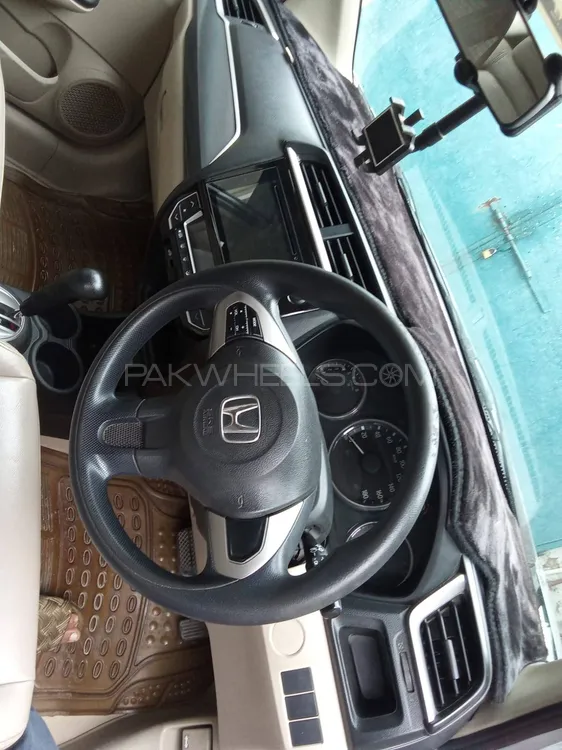 Honda BR-V 2017 for Sale in Abbottabad Honda BR-V 2017 for Sale in Abbottabad Image-13