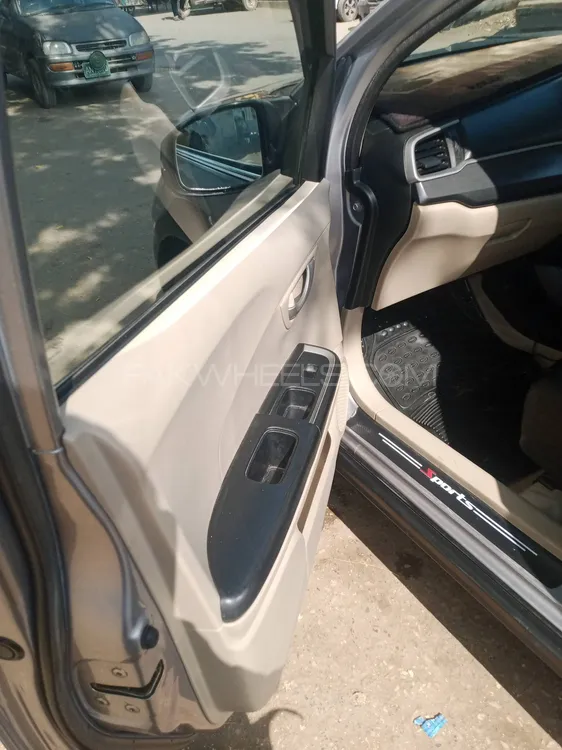 Honda BR-V 2019 for Sale in Karachi Honda BR-V 2019 for Sale in Karachi Image-12