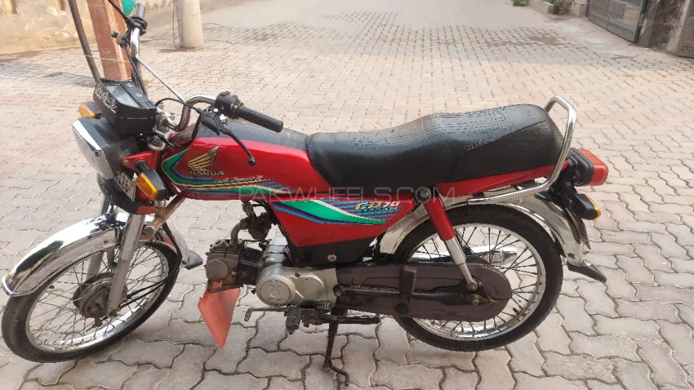 Honda CD 70 2017 for Sale Honda CD 70 2017 for Sale Image-2