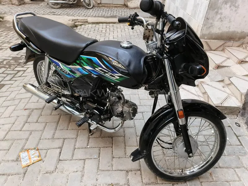 Honda CD 70 Dream 2025 for Sale Honda CD 70 Dream 2025 for Sale Image-4
