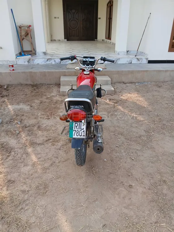 Honda CG 125 2017 for Sale Honda CG 125 2017 for Sale Image-4