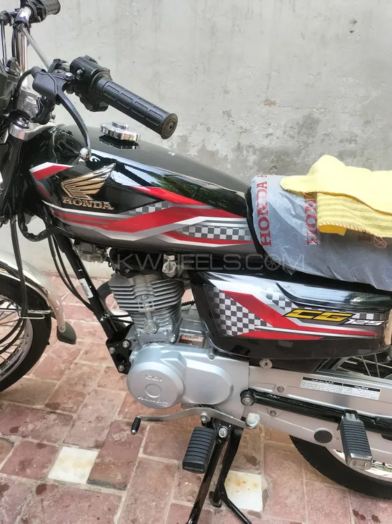 Honda CG 125 2024 for Sale Honda CG 125 2024 for Sale Image-4