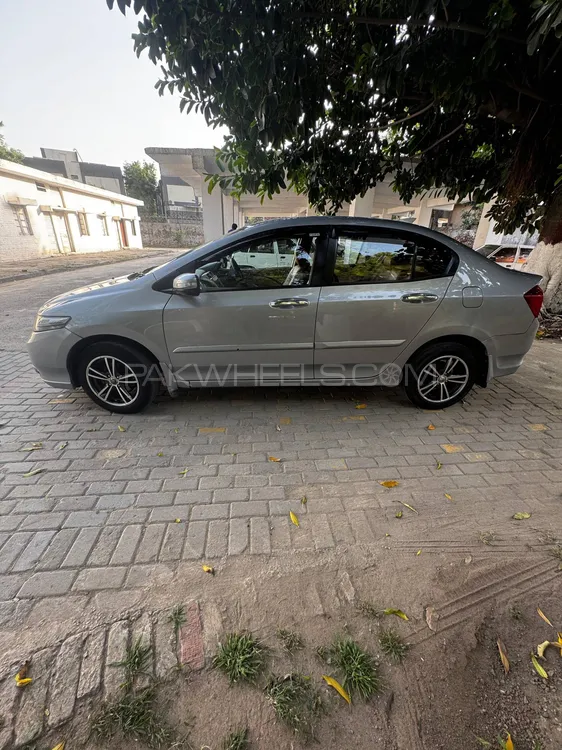 Honda City 2017 for Sale in Jauharabad Image-1