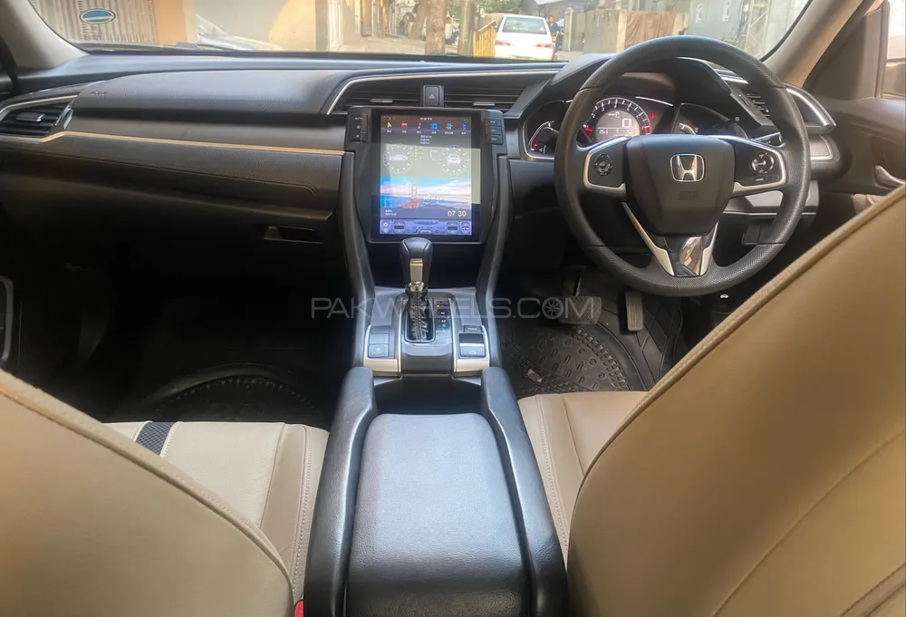 Honda Civic 2020 for Sale in Islamabad Honda Civic 2020 for Sale in Islamabad Image-12