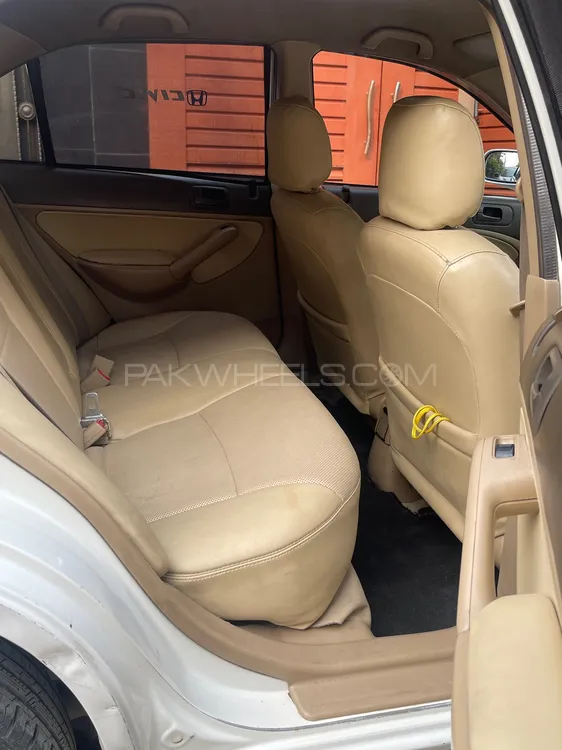 Honda Civic 2004 for Sale in Lahore Honda Civic 2004 for Sale in Lahore Image-10