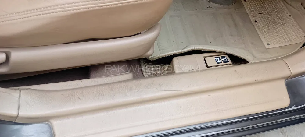 Honda Civic 2005 for Sale in Lahore Honda Civic 2005 for Sale in Lahore Image-16