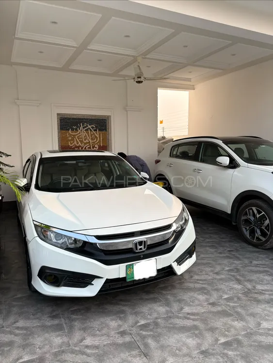 Honda Civic 2017 for Sale in Lahore Honda Civic 2017 for Sale in Lahore Image-3