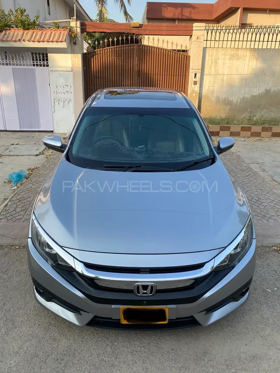 Honda Civic 2017 for Sale in Karachi Honda Civic 2017 for Sale in Karachi Image-17