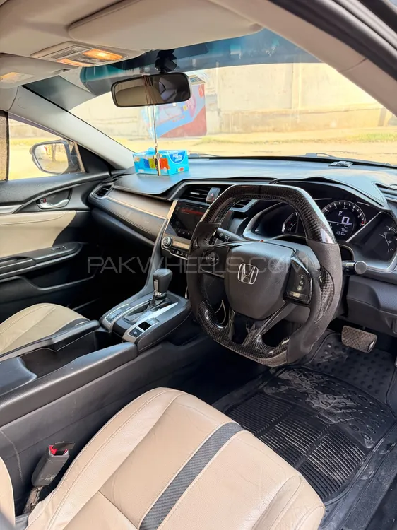 Honda Civic 2018 for Sale in Karachi Honda Civic 2018 for Sale in Karachi Image-8