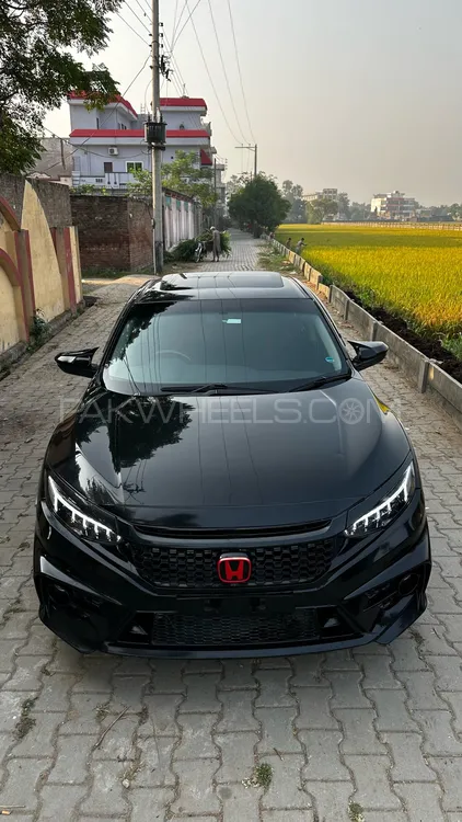 Honda Civic 2018 for Sale in Sialkot Honda Civic 2018 for Sale in Sialkot Image-3