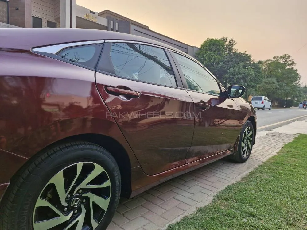 Honda Civic 2018 for Sale in Lahore Honda Civic 2018 for Sale in Lahore Image-2