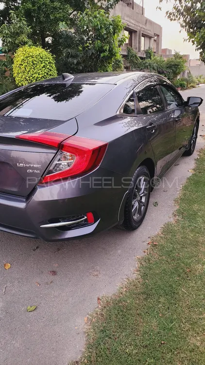 Honda Civic 2020 for Sale in Lahore Honda Civic 2020 for Sale in Lahore Image-5