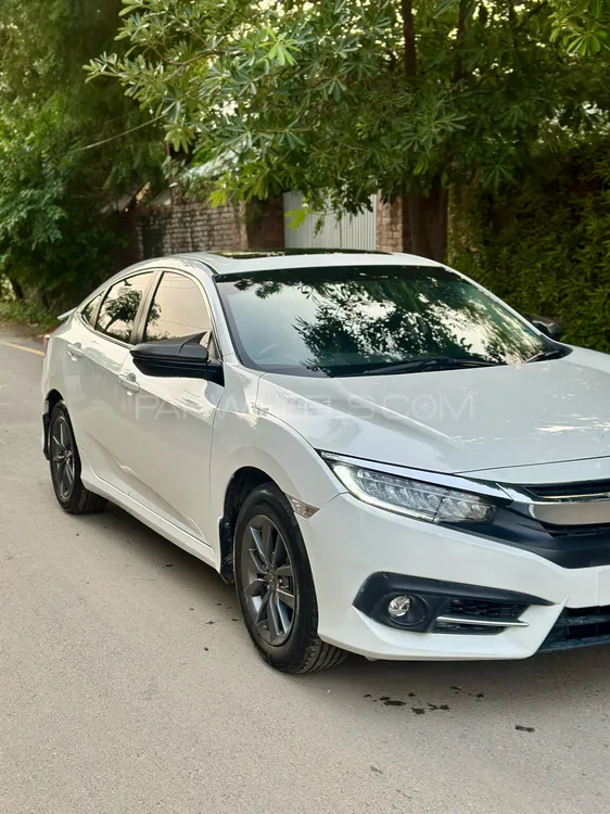 Honda Civic 2020 for Sale in Faisalabad Honda Civic 2020 for Sale in Faisalabad Image-2