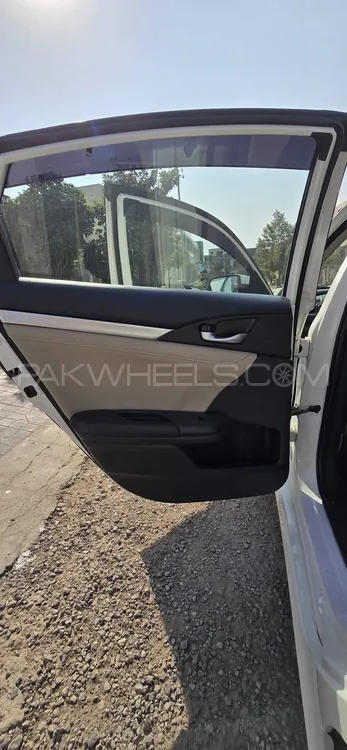 Honda Civic 2021 for Sale in Islamabad Honda Civic 2021 for Sale in Islamabad Image-13