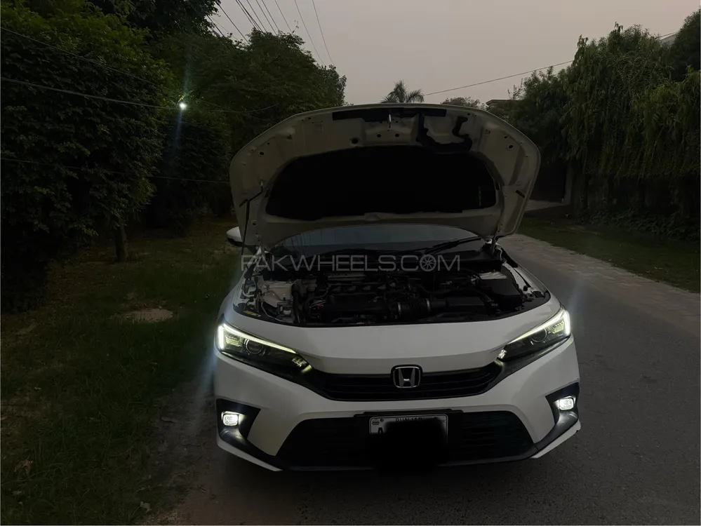 Honda Civic 2024 for Sale in Lahore Honda Civic 2024 for Sale in Lahore Image-10