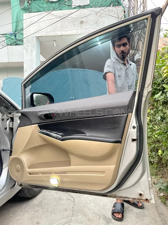 Honda Civic 2007 for Sale in Lahore Honda Civic 2007 for Sale in Lahore Image-10