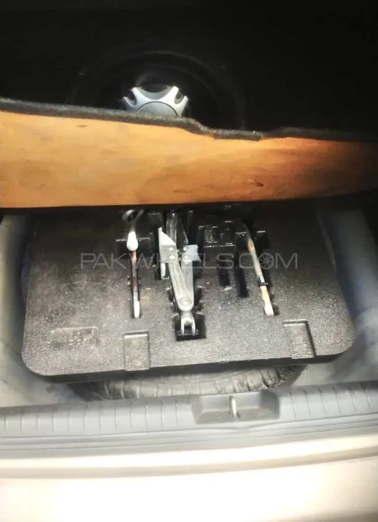 Honda Civic 2010 for Sale in Sialkot Honda Civic 2010 for Sale in Sialkot Image-10