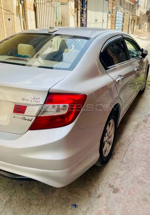 Honda Civic 2013 for Sale in Faisalabad Honda Civic 2013 for Sale in Faisalabad Image-2