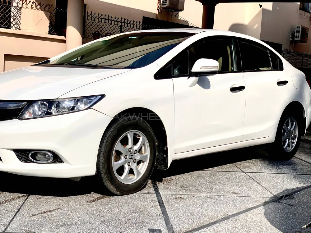 Honda Civic 2014 for Sale in Gujranwala Honda Civic 2014 for Sale in Gujranwala Image-4