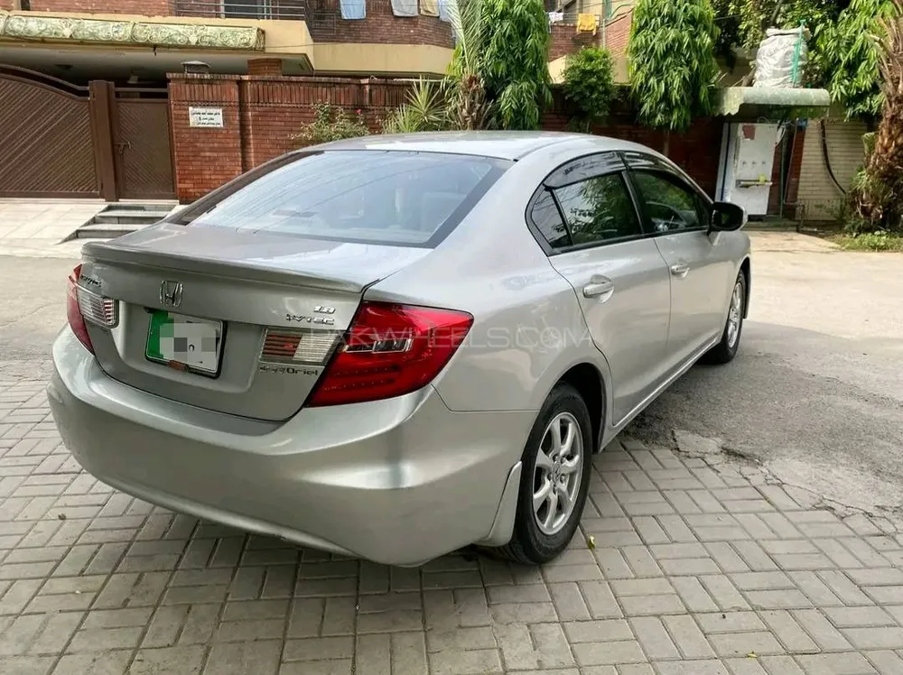Honda Civic 2014 for Sale in Lahore Honda Civic 2014 for Sale in Lahore Image-8