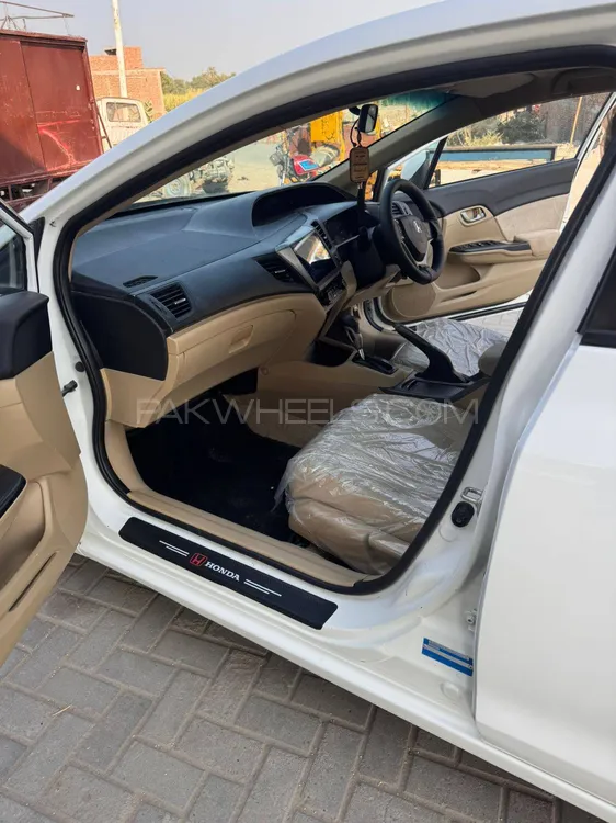 Honda Civic 2015 for Sale in Rahim Yar Khan Honda Civic 2015 for Sale in Rahim Yar Khan Image-6