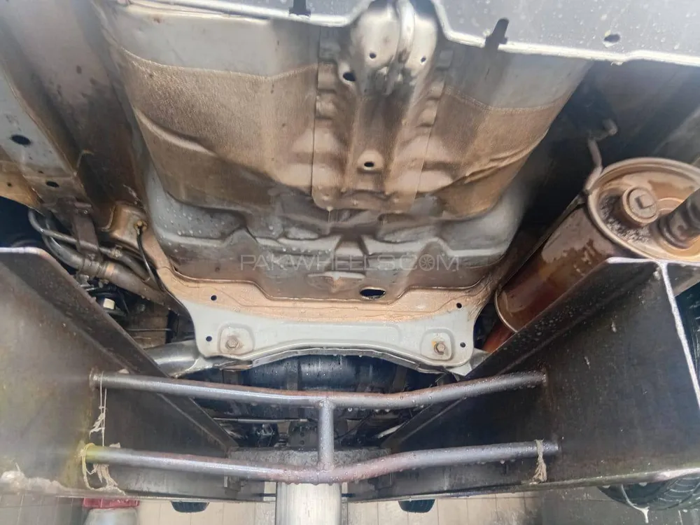 Honda Civic 2004 for Sale in Rawalpindi Honda Civic 2004 for Sale in Rawalpindi Image-5