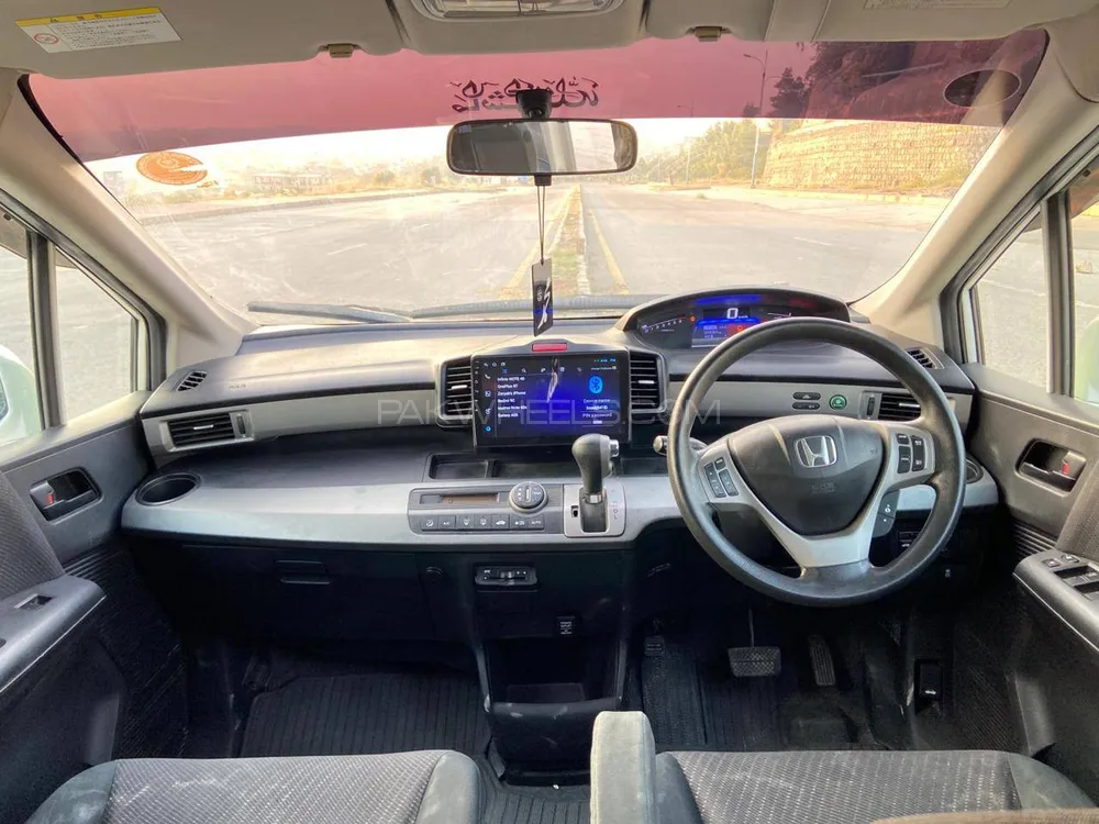 Honda Freed 2013 for Sale in Islamabad Honda Freed 2013 for Sale in Islamabad Image-8